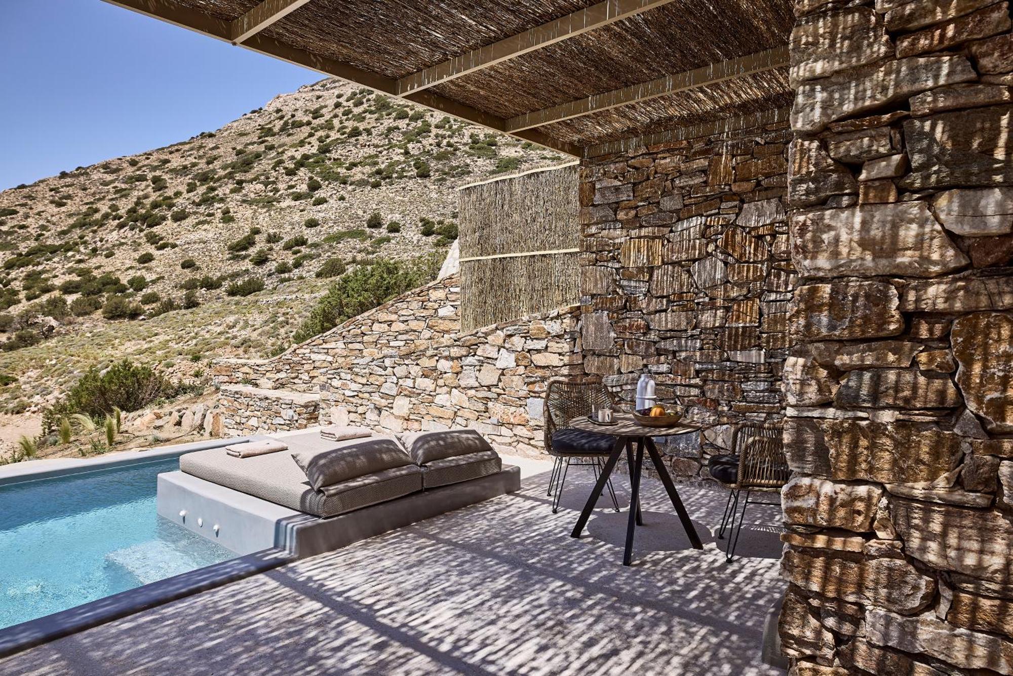 Apsila Pool Suites Kamares  Room photo